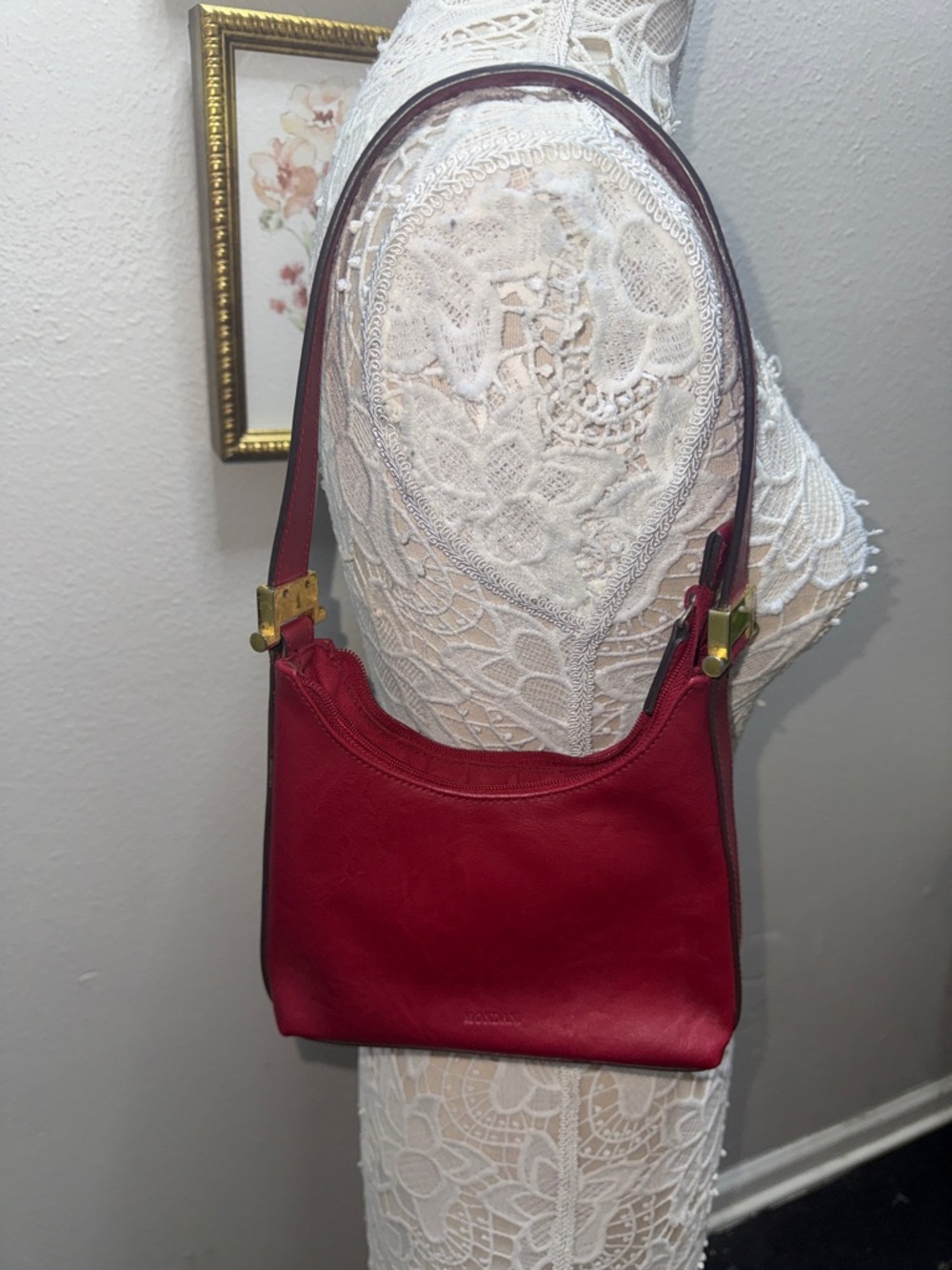 Mondani Crimson Leather Shoulder Bag with Gold Hardware